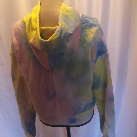 Twist Front Hoodie - Picture 4 of 7
